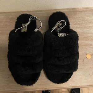 Ugg slide slippers